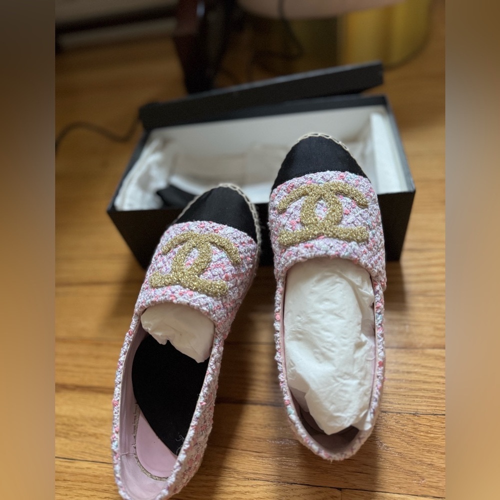 Chanel Pink and Black Espadrilles.  
Dust Bags And box .Excelent condit. In clea